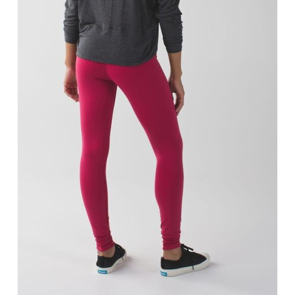 Lululemon womens Wunder Under Pant III Reversible Cranberry/Alarming leggings 4 - Picture 8 of 15